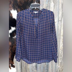Pleione size small navy blue with geometric deseign long sleeve blouse